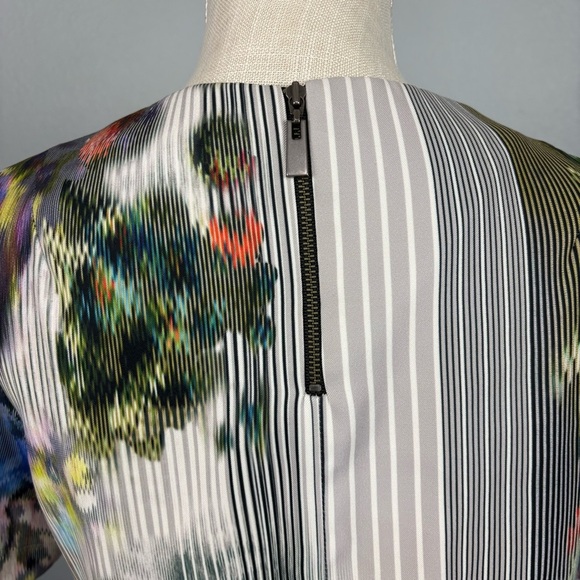 Nanette Lepore Floral Watercolor Abstract Crop Top Boxy Artsy Art to Wear 2 - Picture 7 of 9